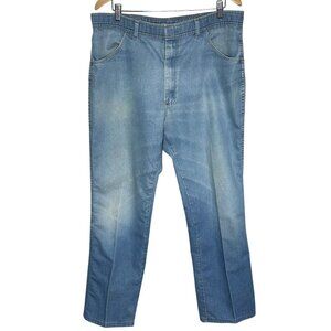 Wrangler 38x30 Comfort Fit Light Wash Jeans Men’s Straight Leg Western Vibe